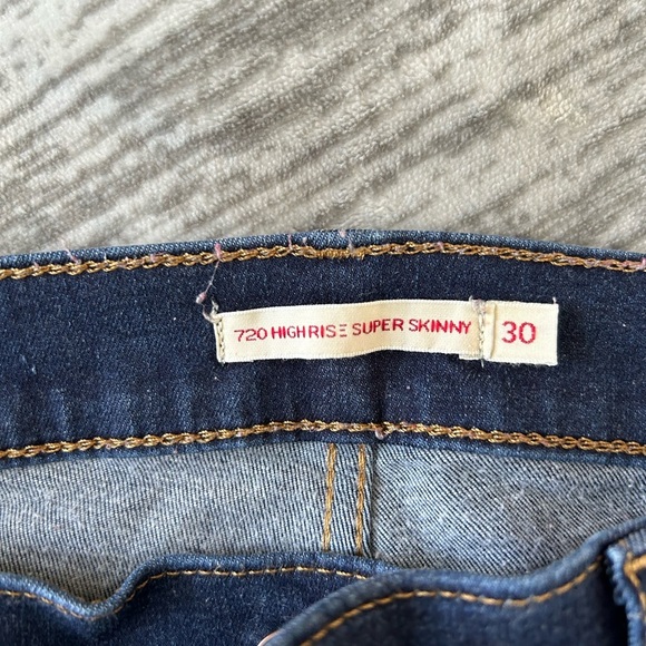 720 Levi’s High Rise Super Skinny Women's Jeans - Picture 10 of 12